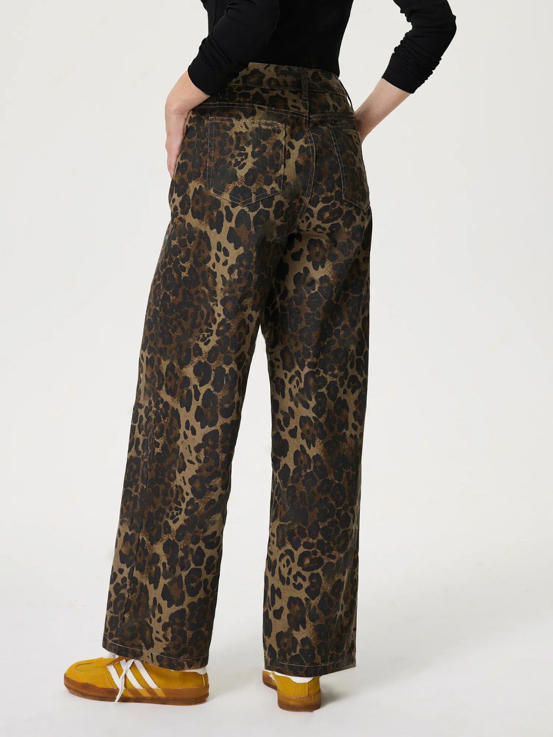 Leopard Straight Jeans with Pockets – A Bottoms designed for style and comfort.