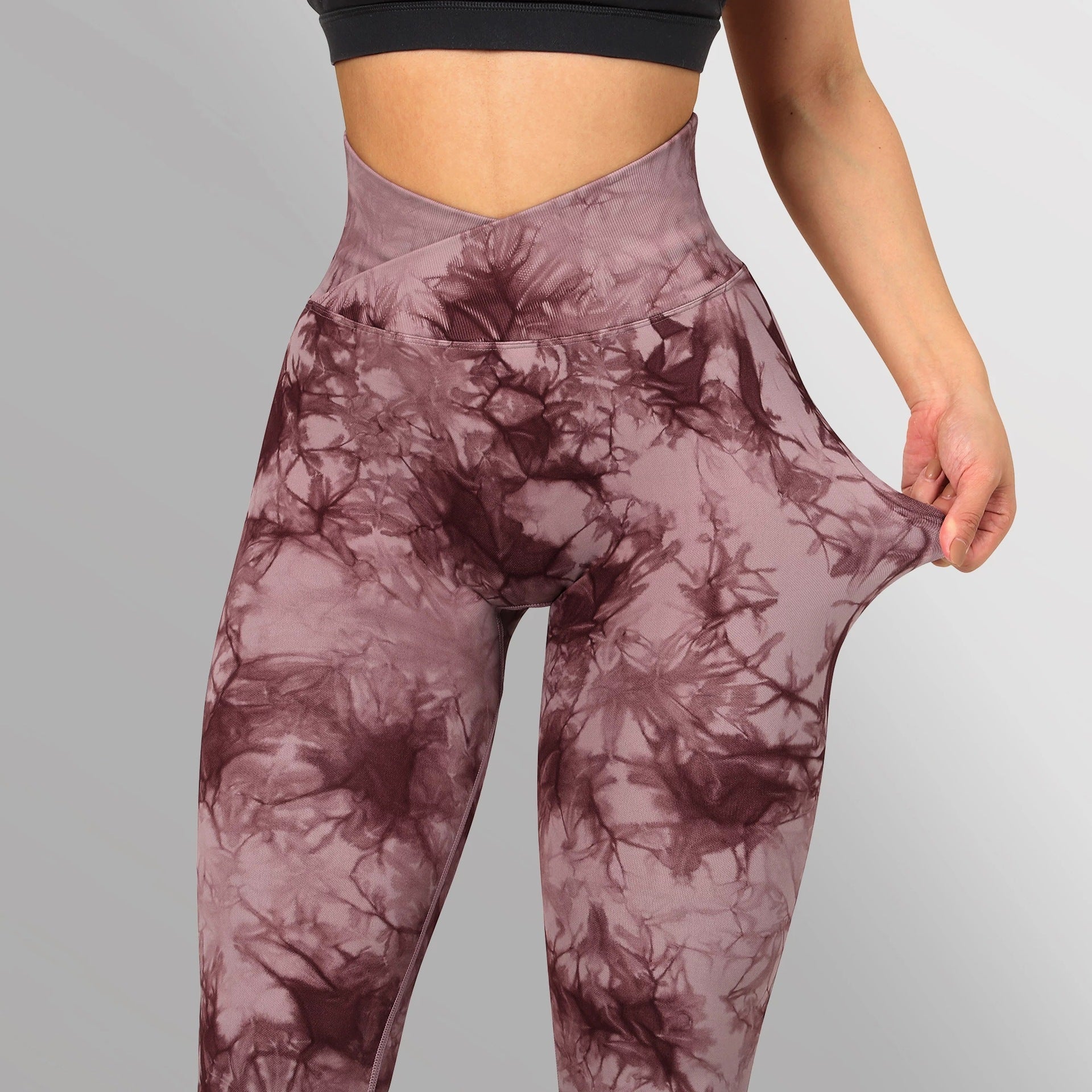 Tie-Dye Seamless Leggings for Yoga & Fitness — chic, seamless — Chic Yana Fashion