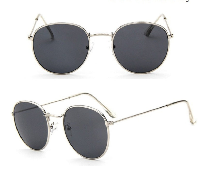 Round Frame Women's Retro Sunglasses — Spring, Chic — Chic Yana Fashion