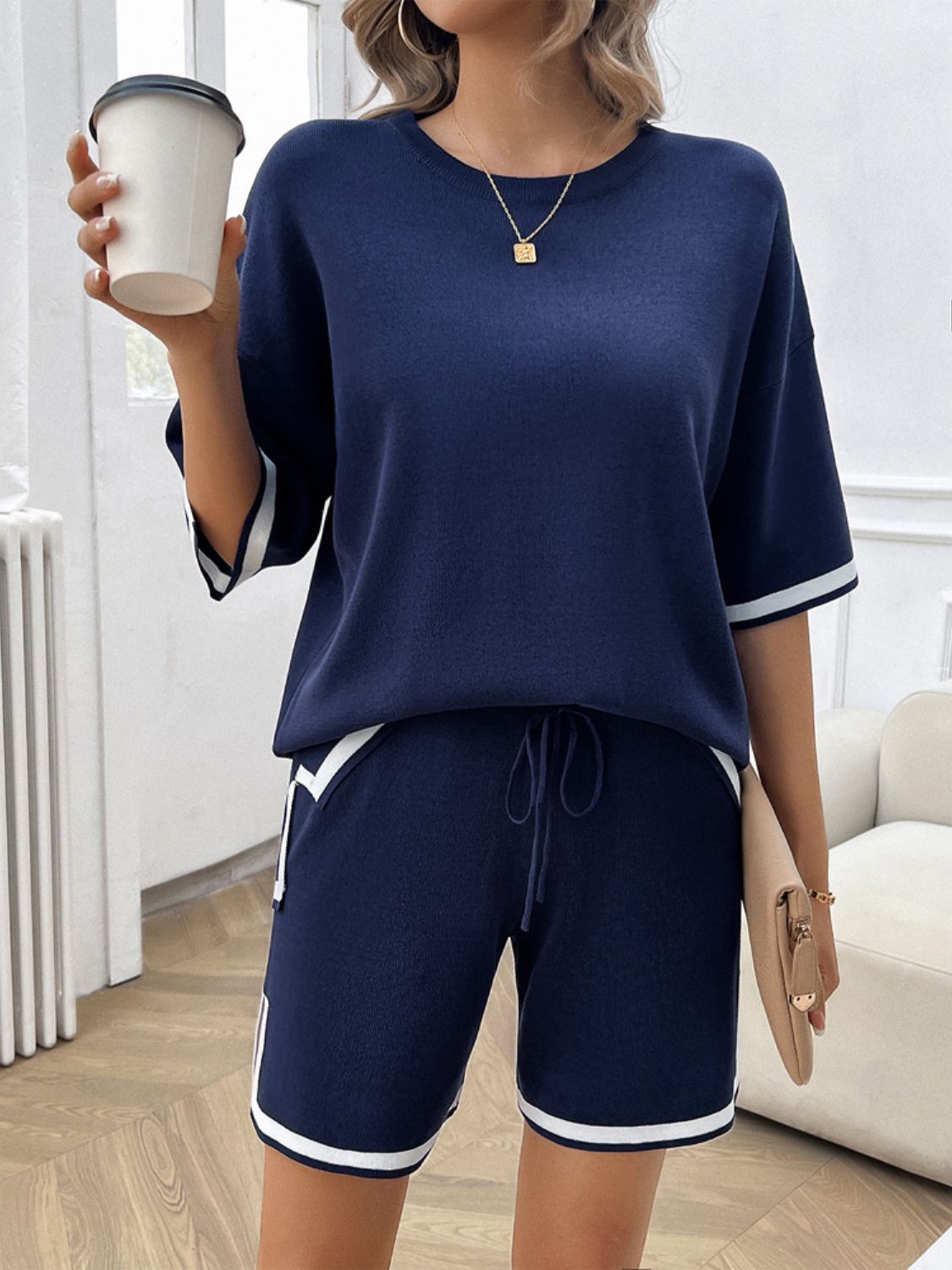 Devine Contrast Trim Round Neck Top and Shorts Set – Chic Yana’s Fashion