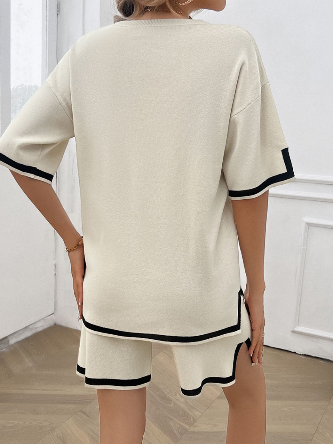 Devine Contrast Trim Round Neck Top and Shorts Set – Chic Yana’s Fashion