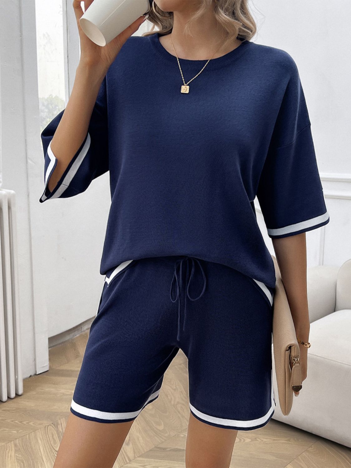 Devine Contrast Trim Round Neck Top and Shorts Set – Chic Yana’s Fashion