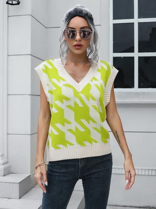 Houndstooth V Neck Sweater Vest - Chic Yana's Fashion