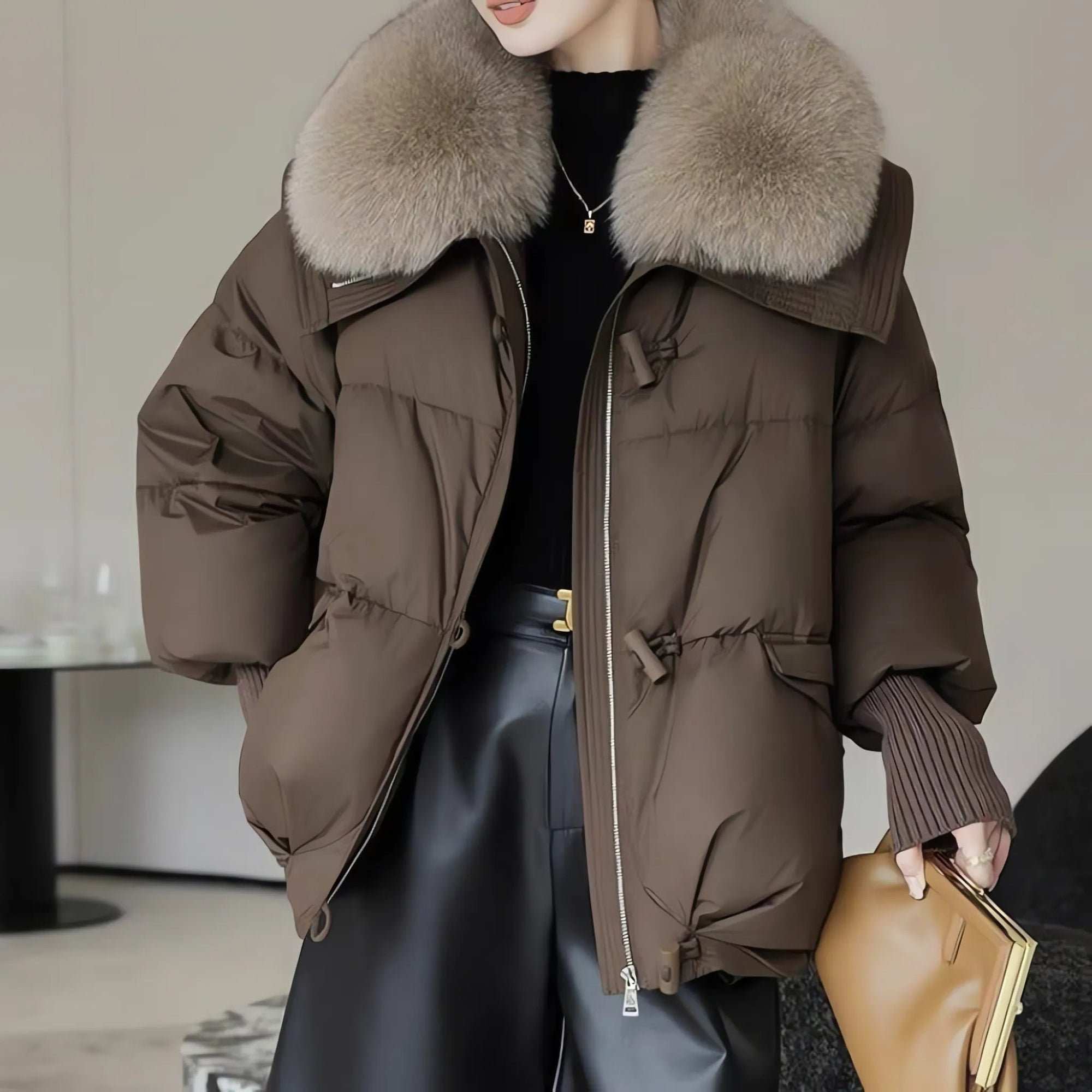 Chic Yana Fashion Women's Short Fur Collar Jacket