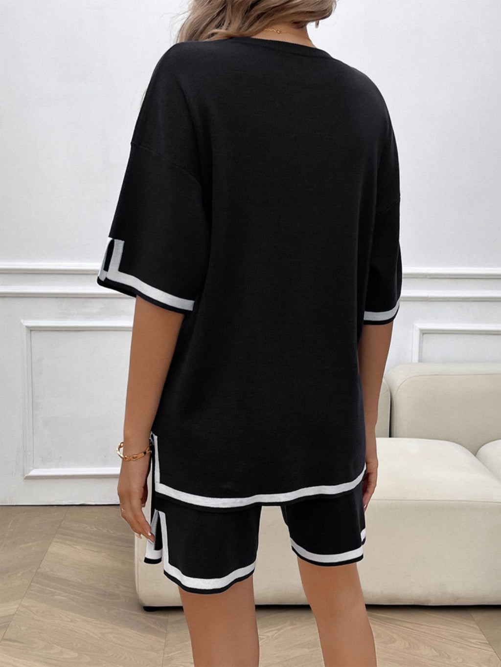 Devine Contrast Trim Round Neck Top and Shorts Set – Chic Yana’s Fashion