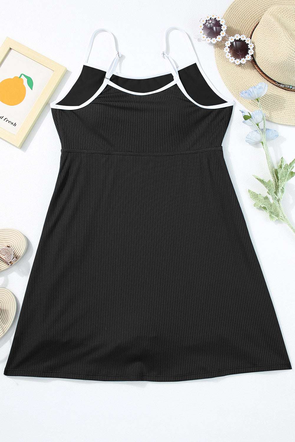 Contrast Trim Scoop Neck One Piece Swimwear - Stylish and Trendy Women's Fashion from Chic Yana's Fashion